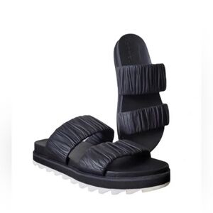 SOREL Roaming Two Strap Sandal in Black.